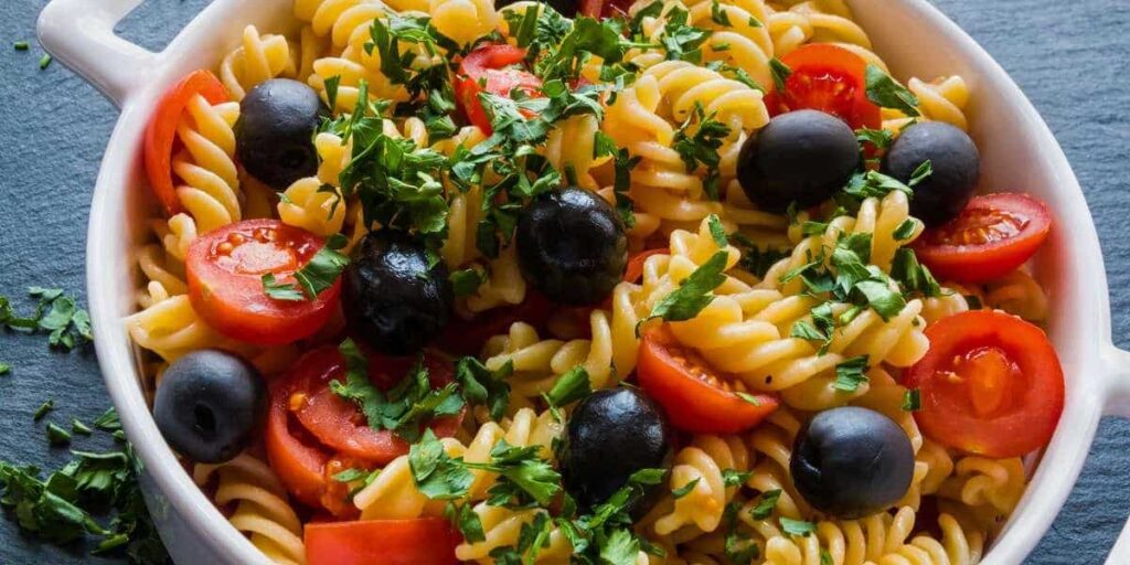 private party catering Elgin Illinois pasta salad